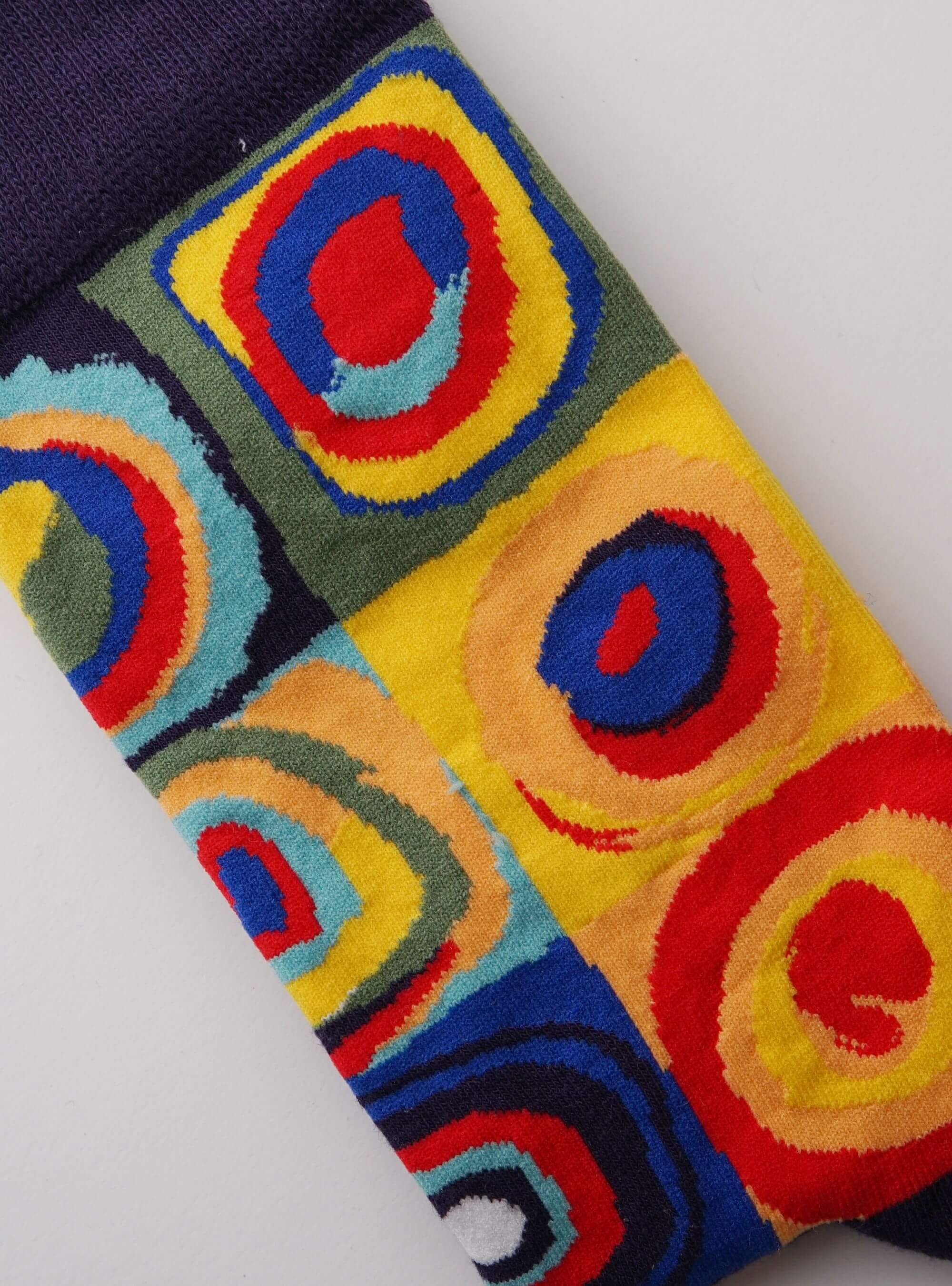 Farbstudie: Quadrate und konzentrische Ringe