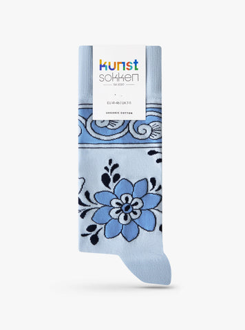 Delfter Blau Paar Schuhe